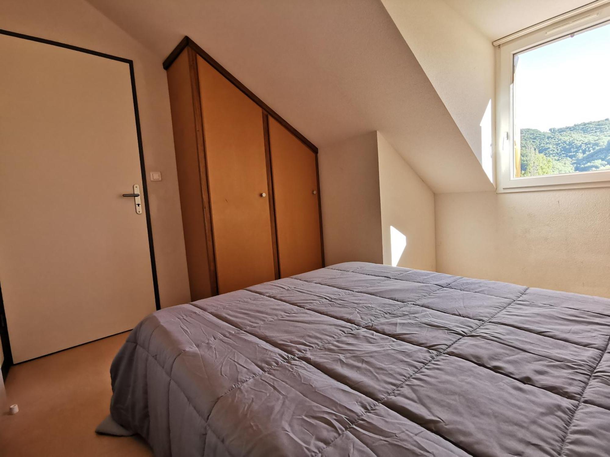 La Maison Bleue, Village Vacances, Piscine, Parking Saint-Geniez-dʼOlt Dış mekan fotoğraf